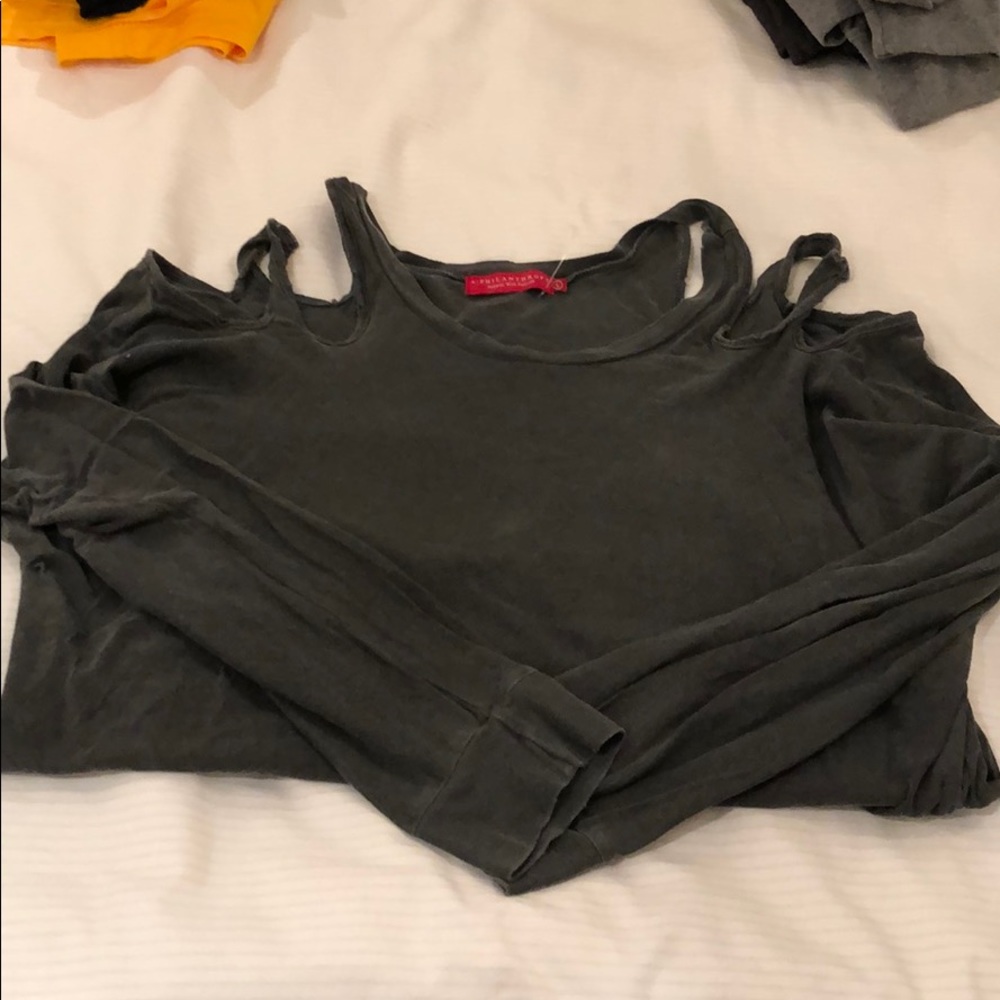 Women’s shirt